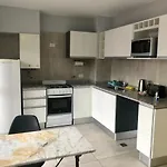 Dean Funes Suites 607