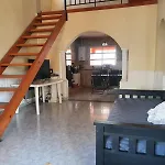 Casa Con Pileta Para 6 Personas , Garage Para 4 Autos, Zona Grand Bourd