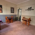 La Covacha Hostel