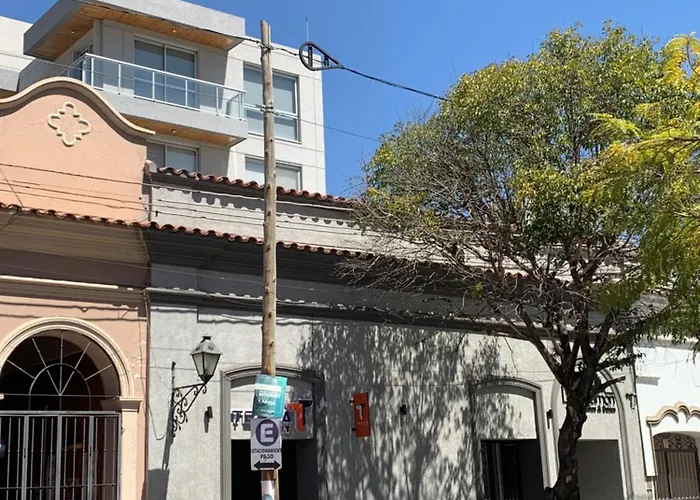 La Plaza Leguizamon