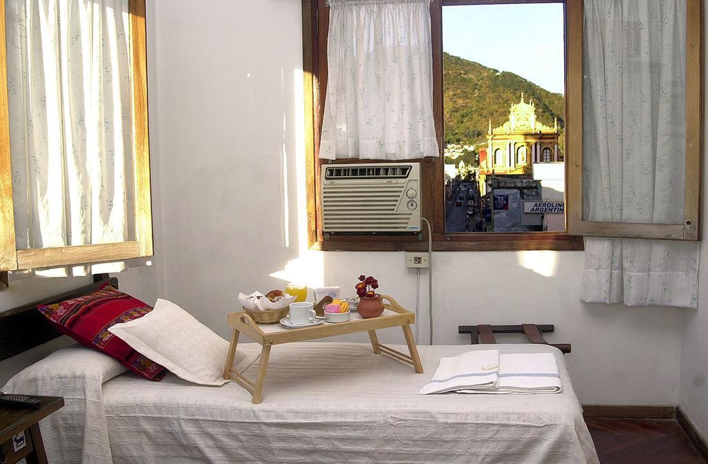 Hotel Regidor 2*
