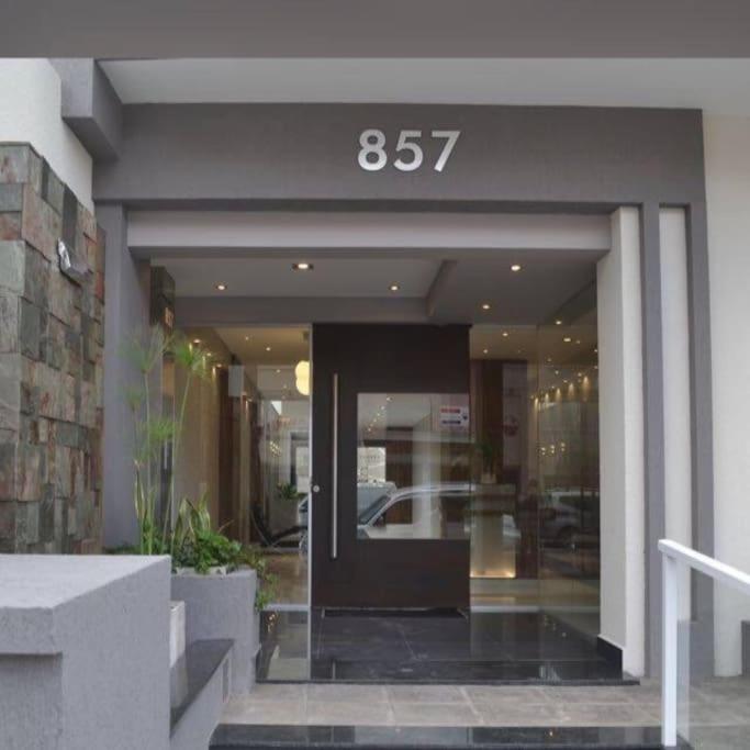 Apartamento Dean Funes Suites 607 *