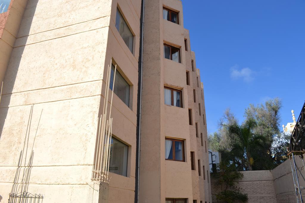 Hotel Samka 3*