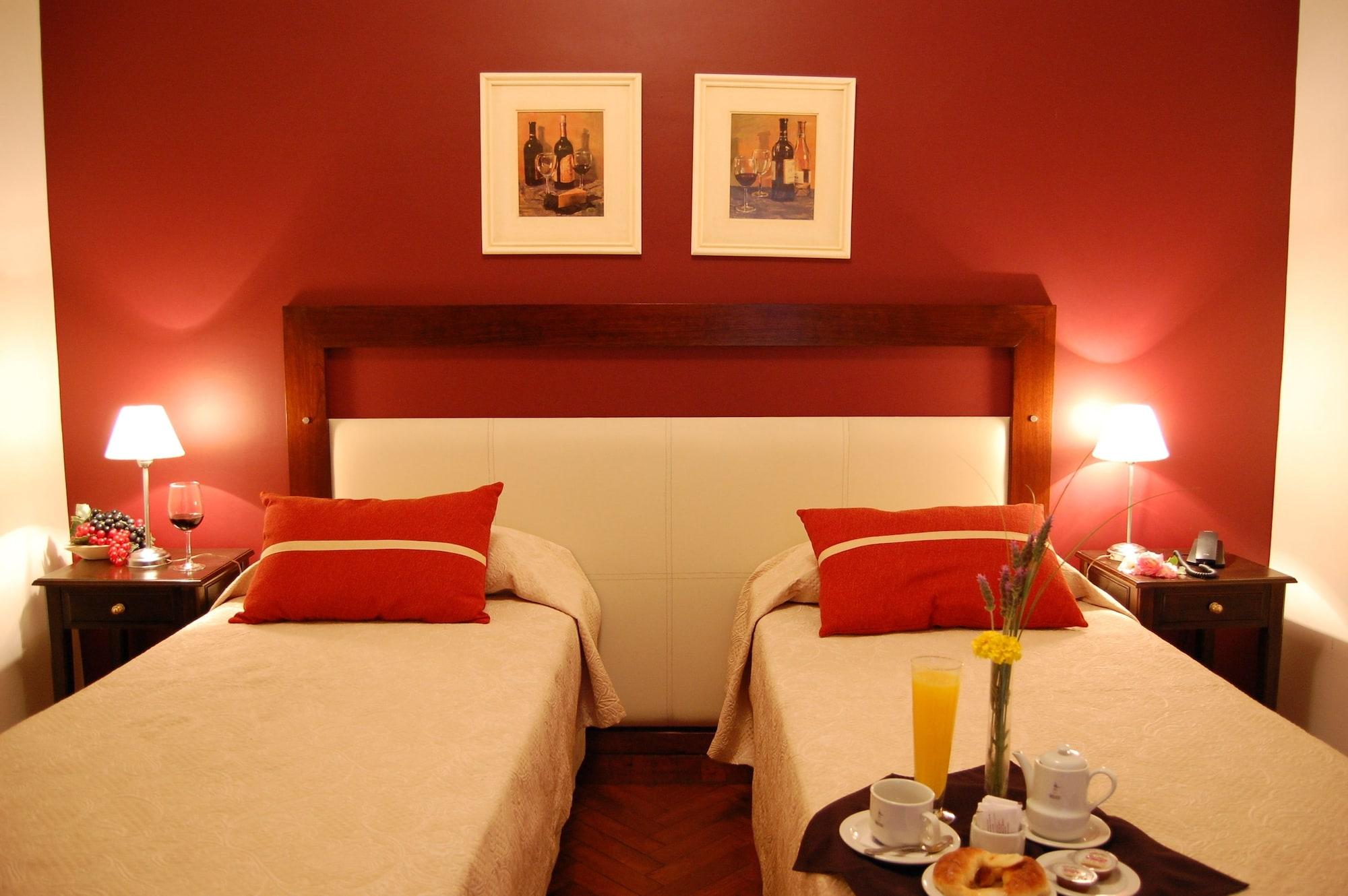 Delvino Boutique Hotel 4*