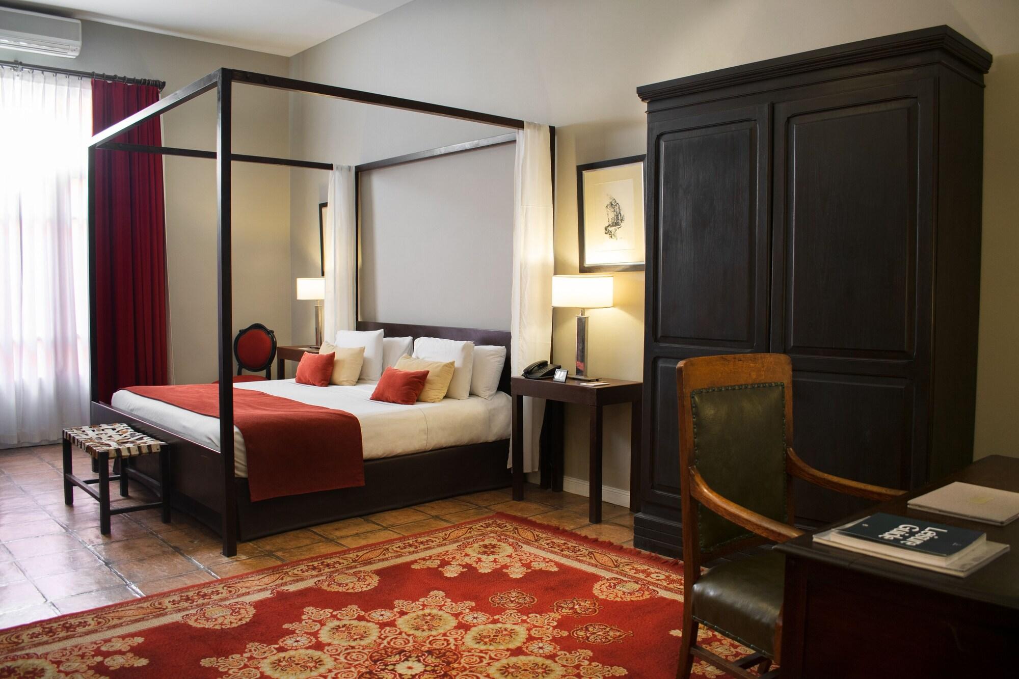 Legado Mitico Boutique Hotel