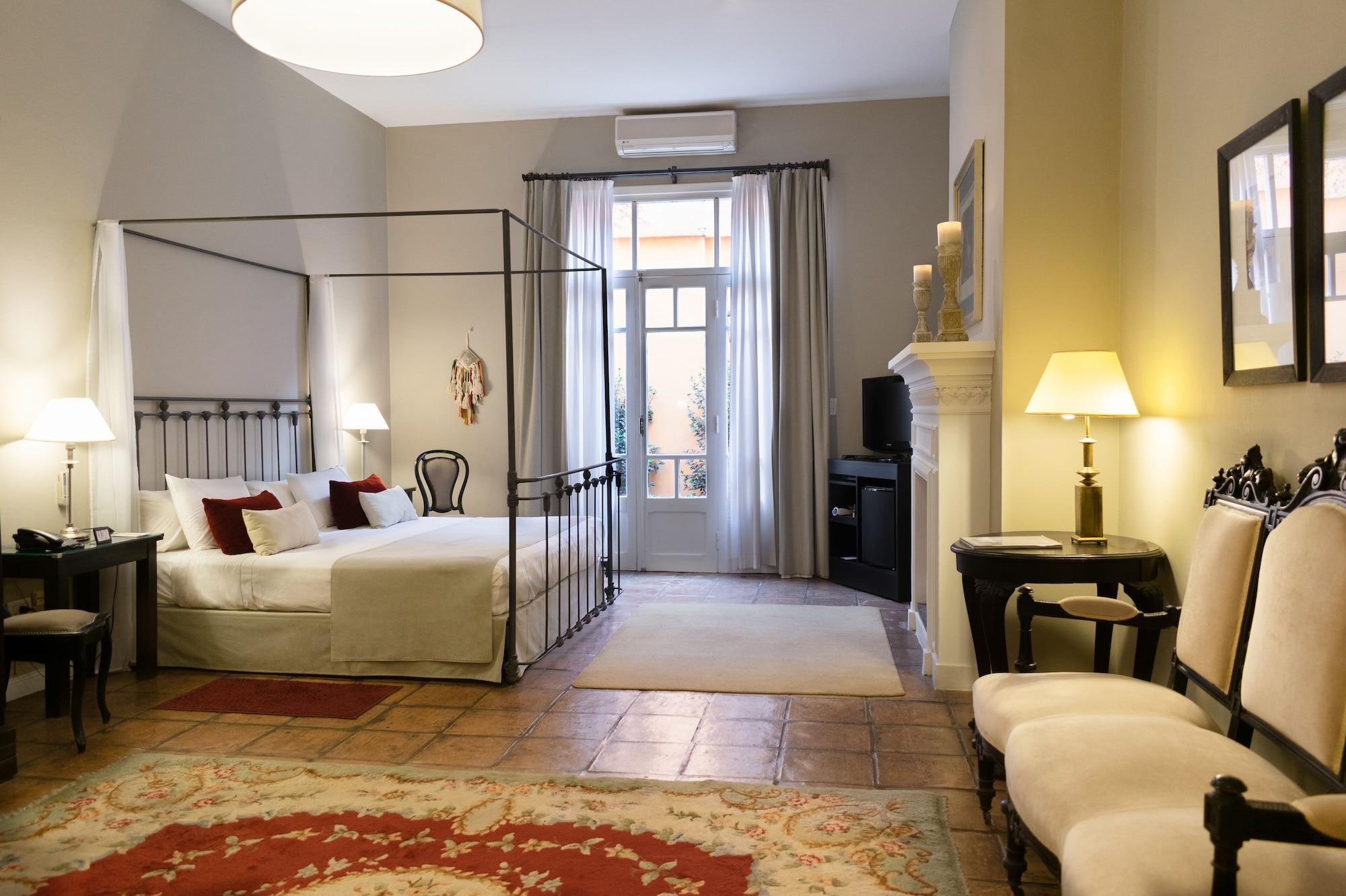 Legado Mitico Boutique Hotel 4*