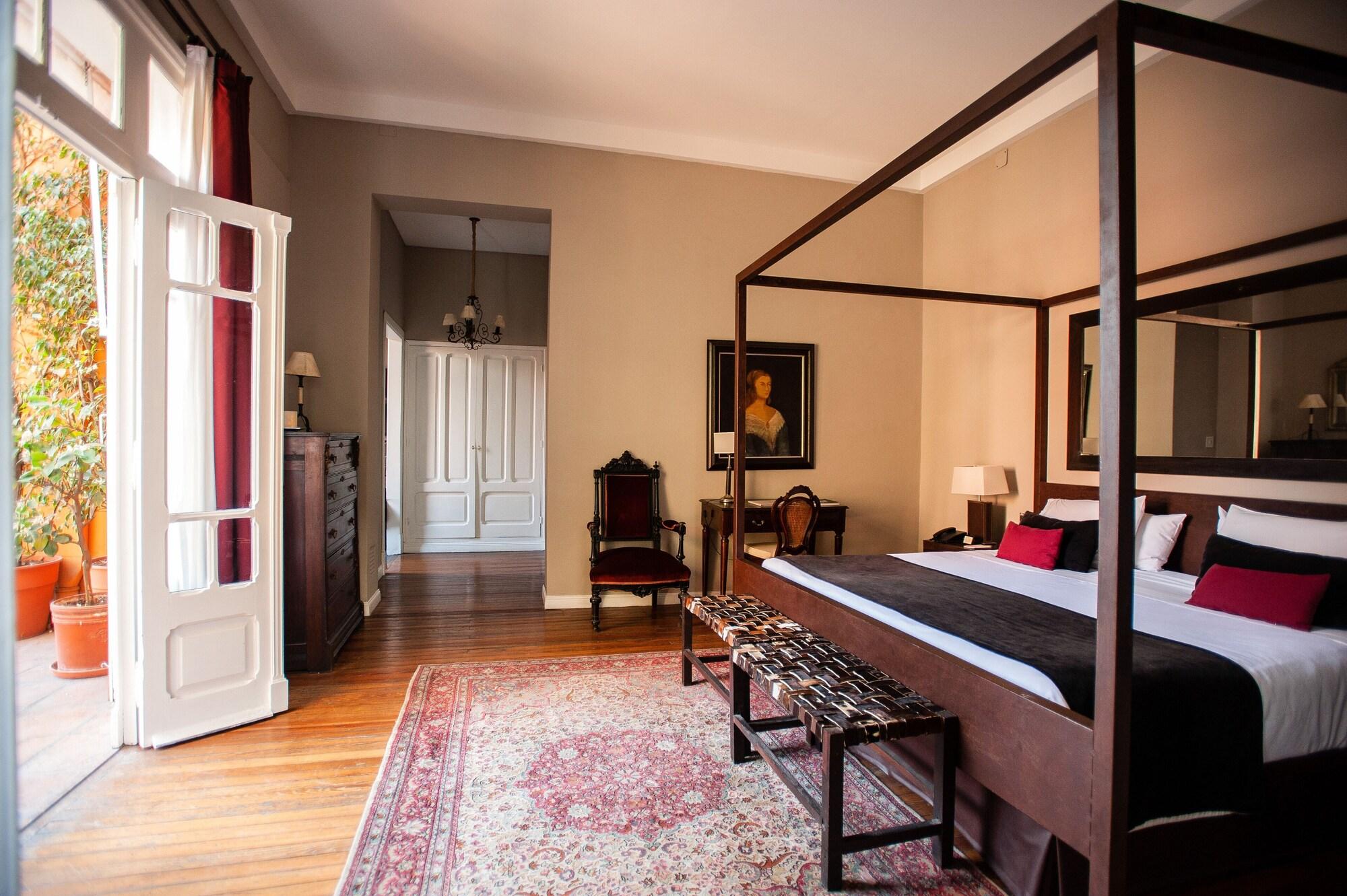 Legado Mitico Boutique Hotel