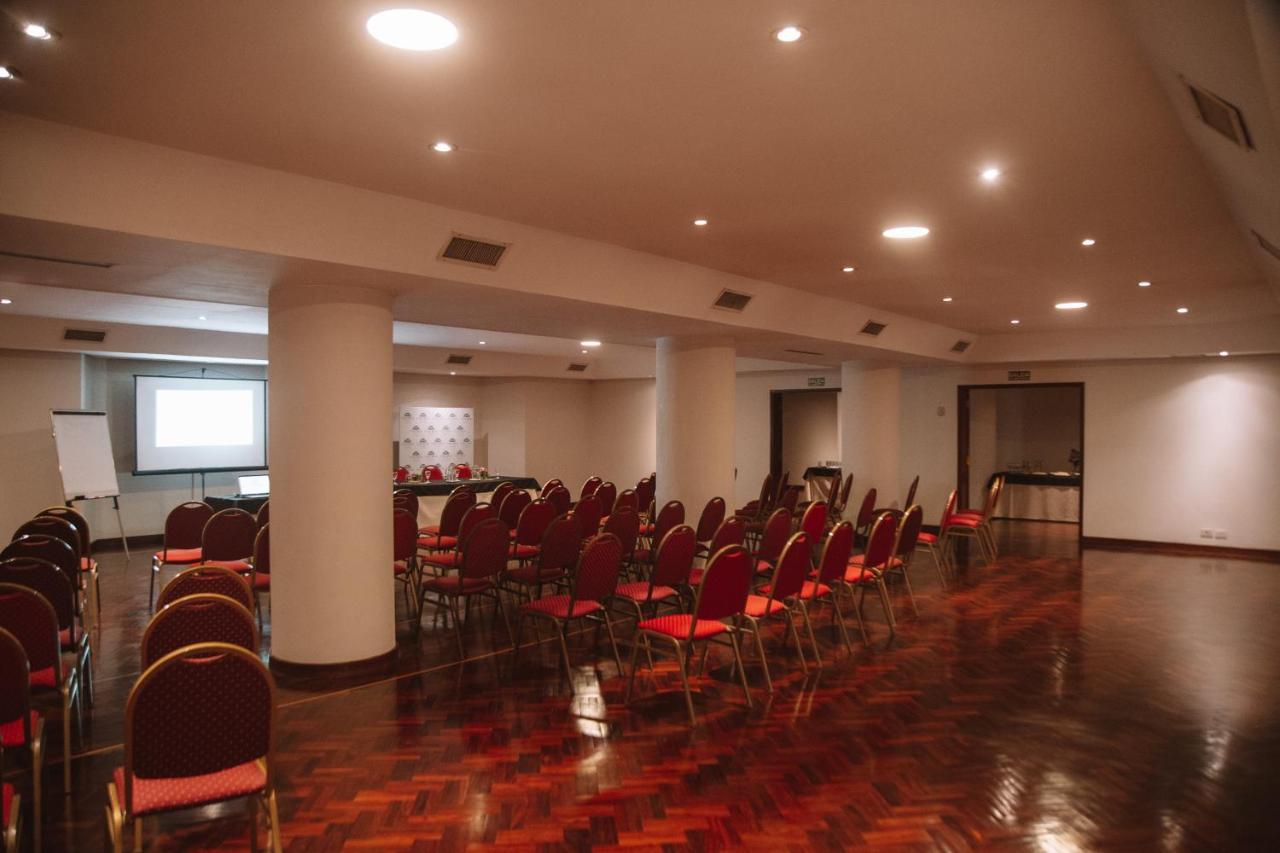 Casa Real Hotel 4*