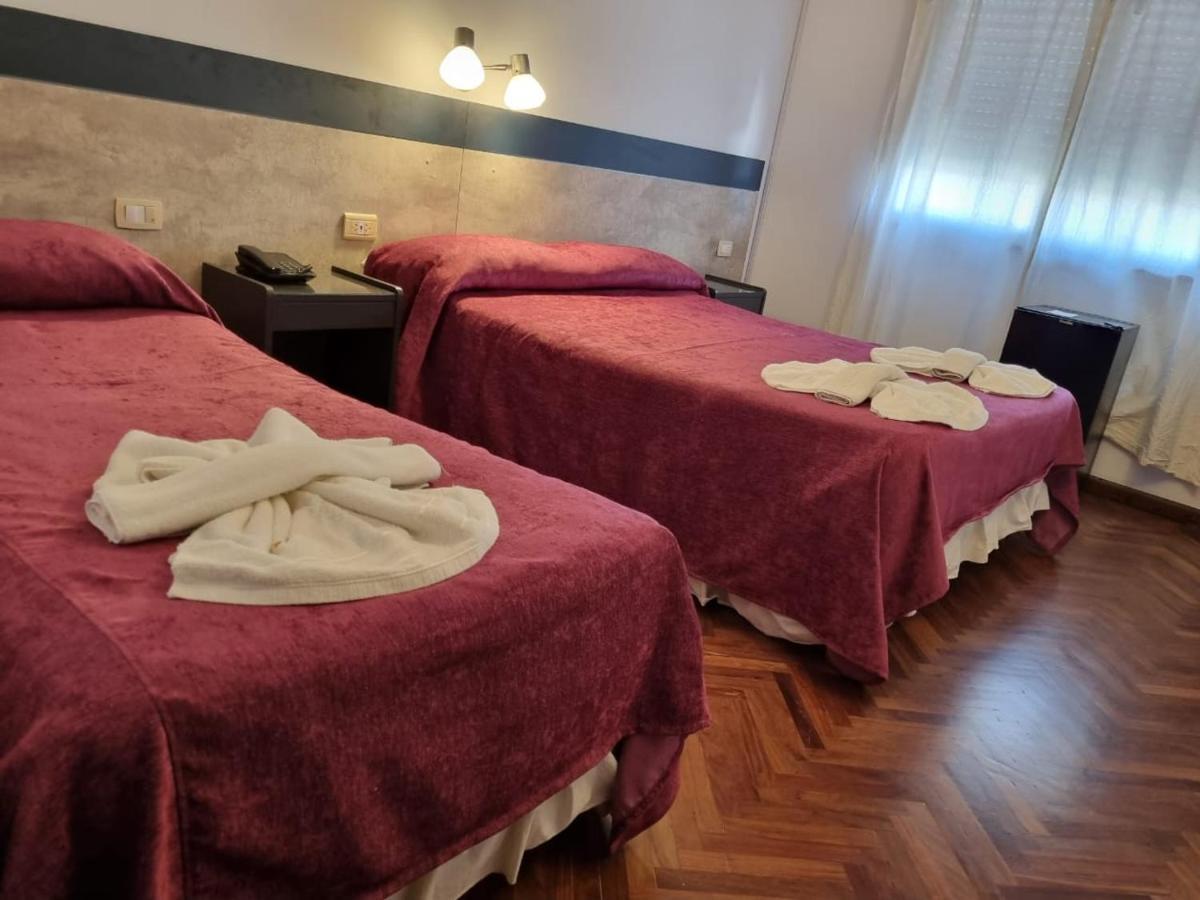 Crystal Hotel 2*
