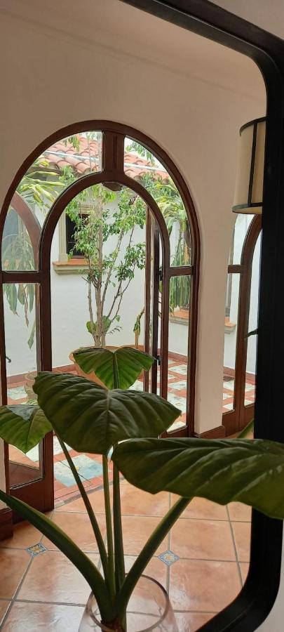 Del Virrey Hotel