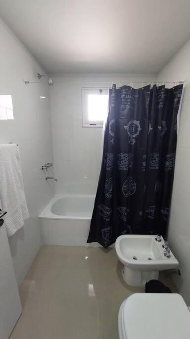 Bambu 3. Amplio Departamento. Apartamento *