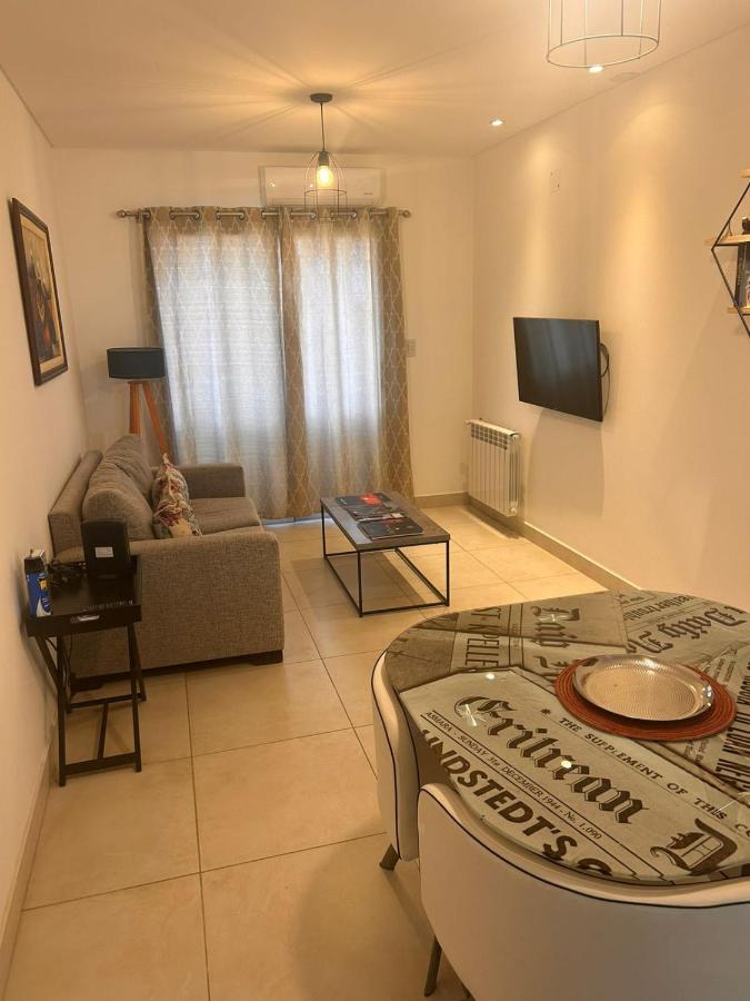 Depto. O'higgins - Macrocentro De La Ciudad De Apartamento *