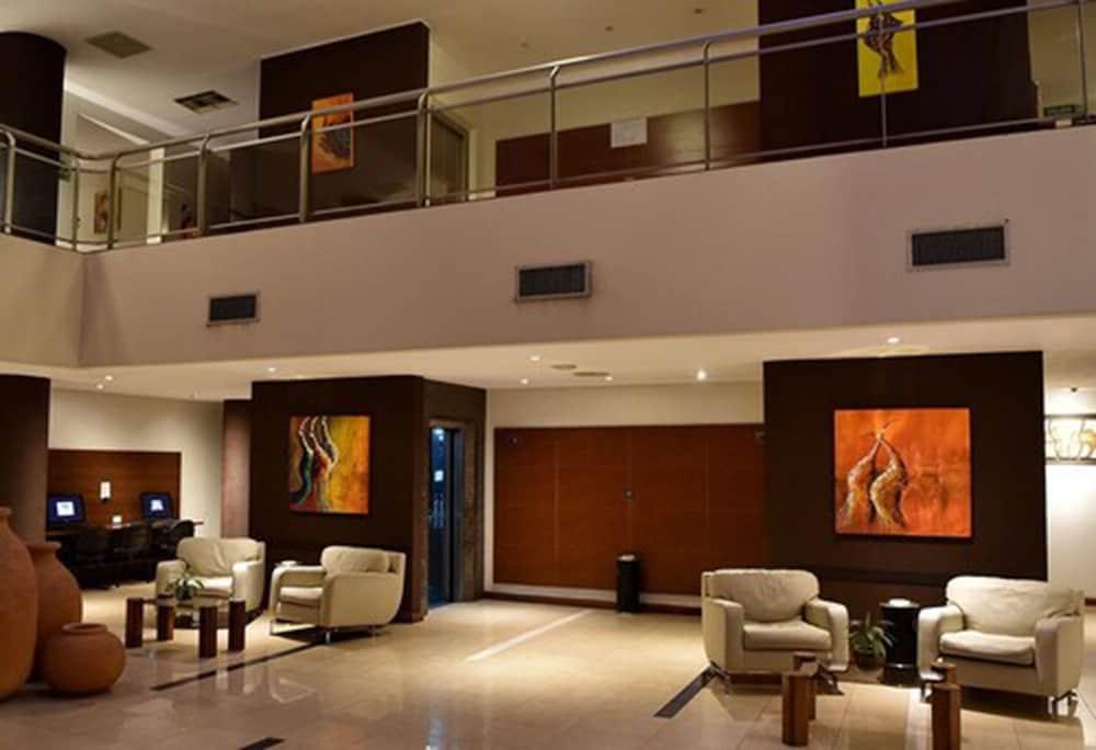 Hotel Casa Real 4*