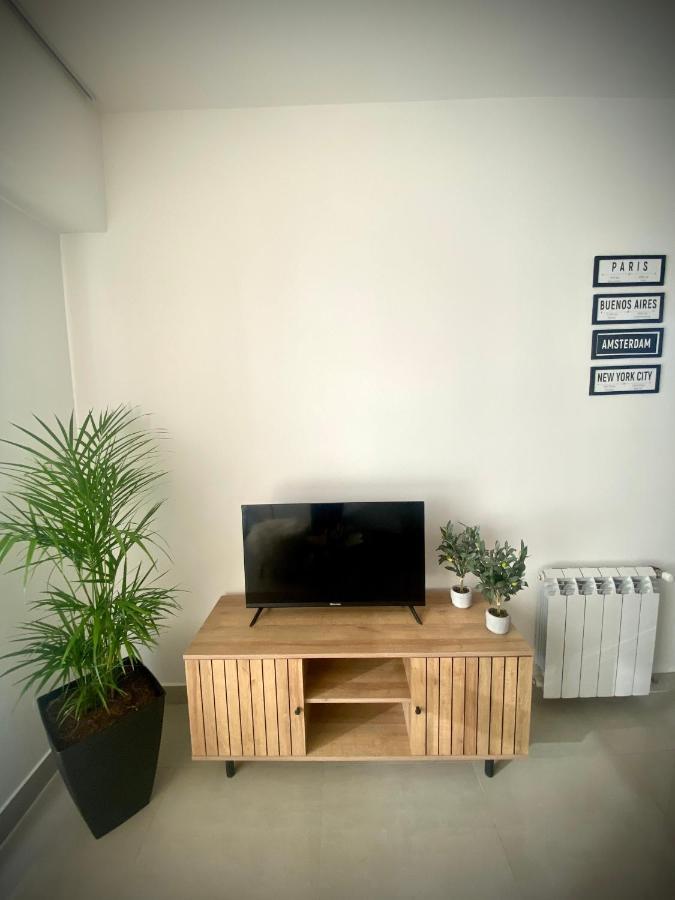 Adolfo - Point Apartamento *