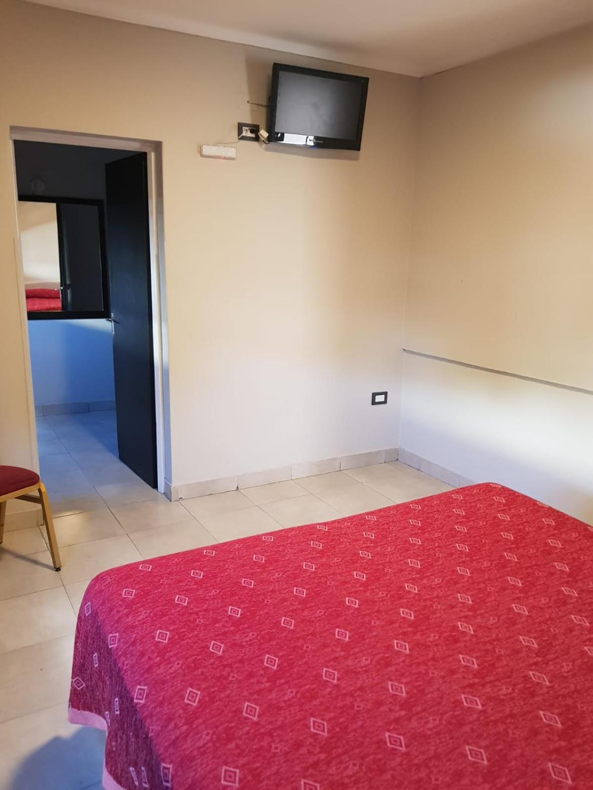 Marilian Ii Hotel Salta