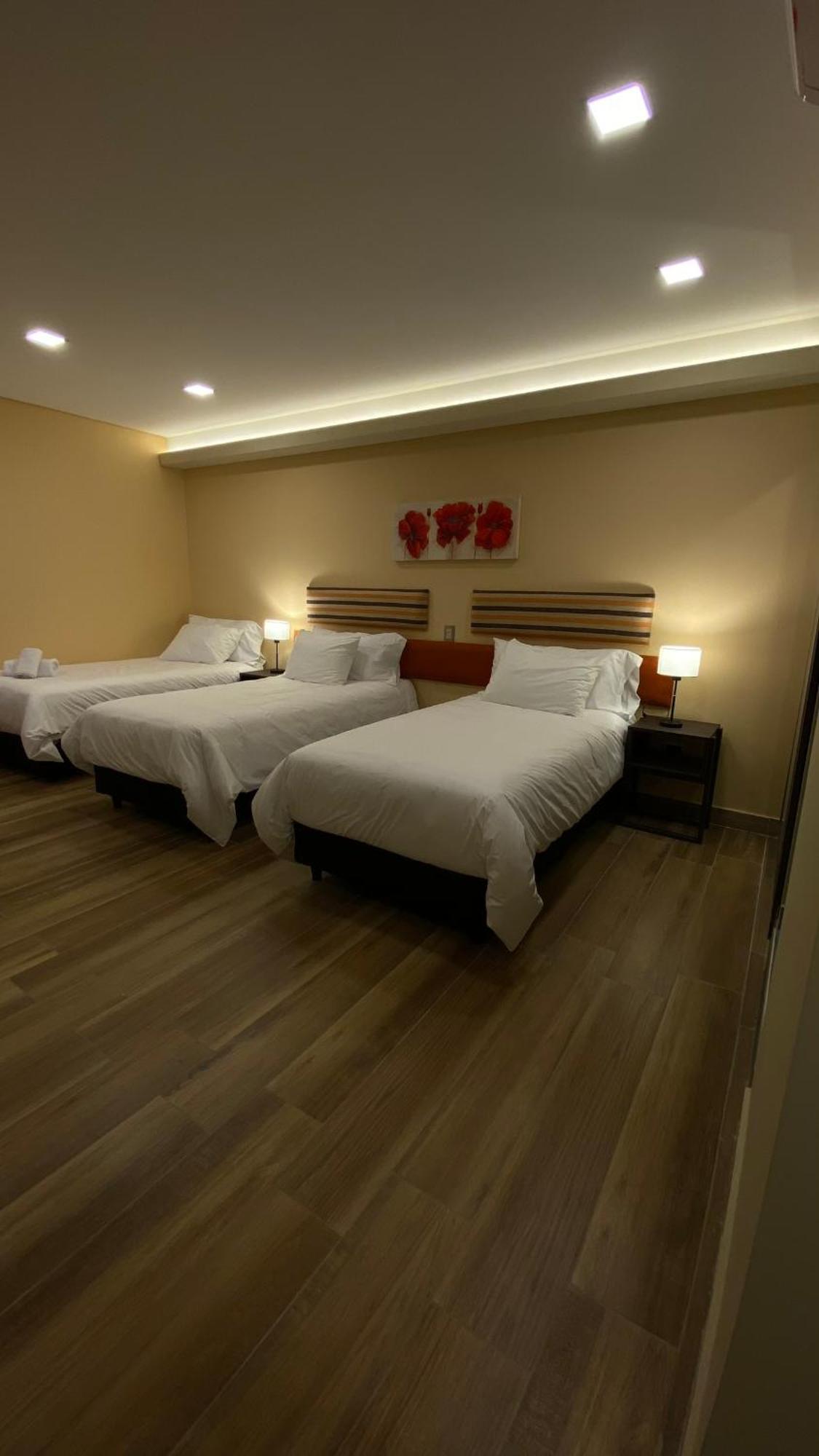Aparthotel Adobe *