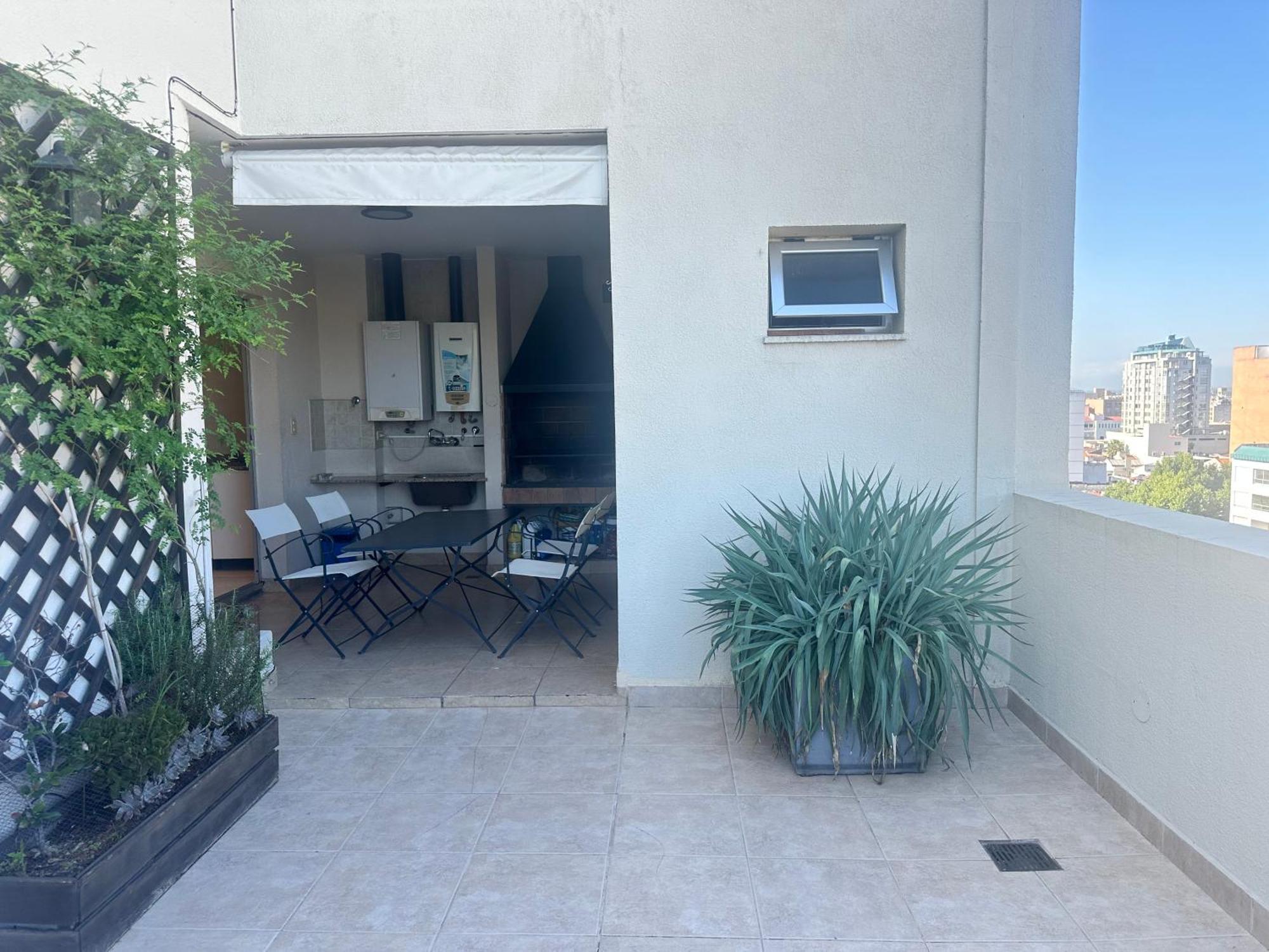 Departamento 2 Pisos 3 Hab 4 Banos * Salta