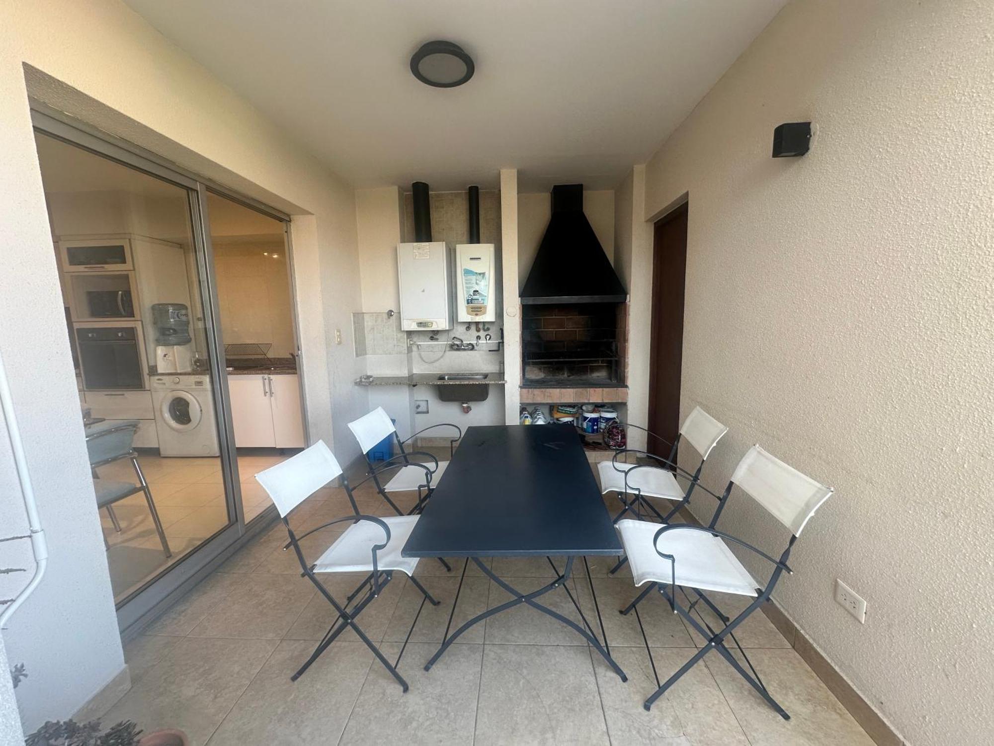 Departamento 2 Pisos 3 Hab 4 Banos *