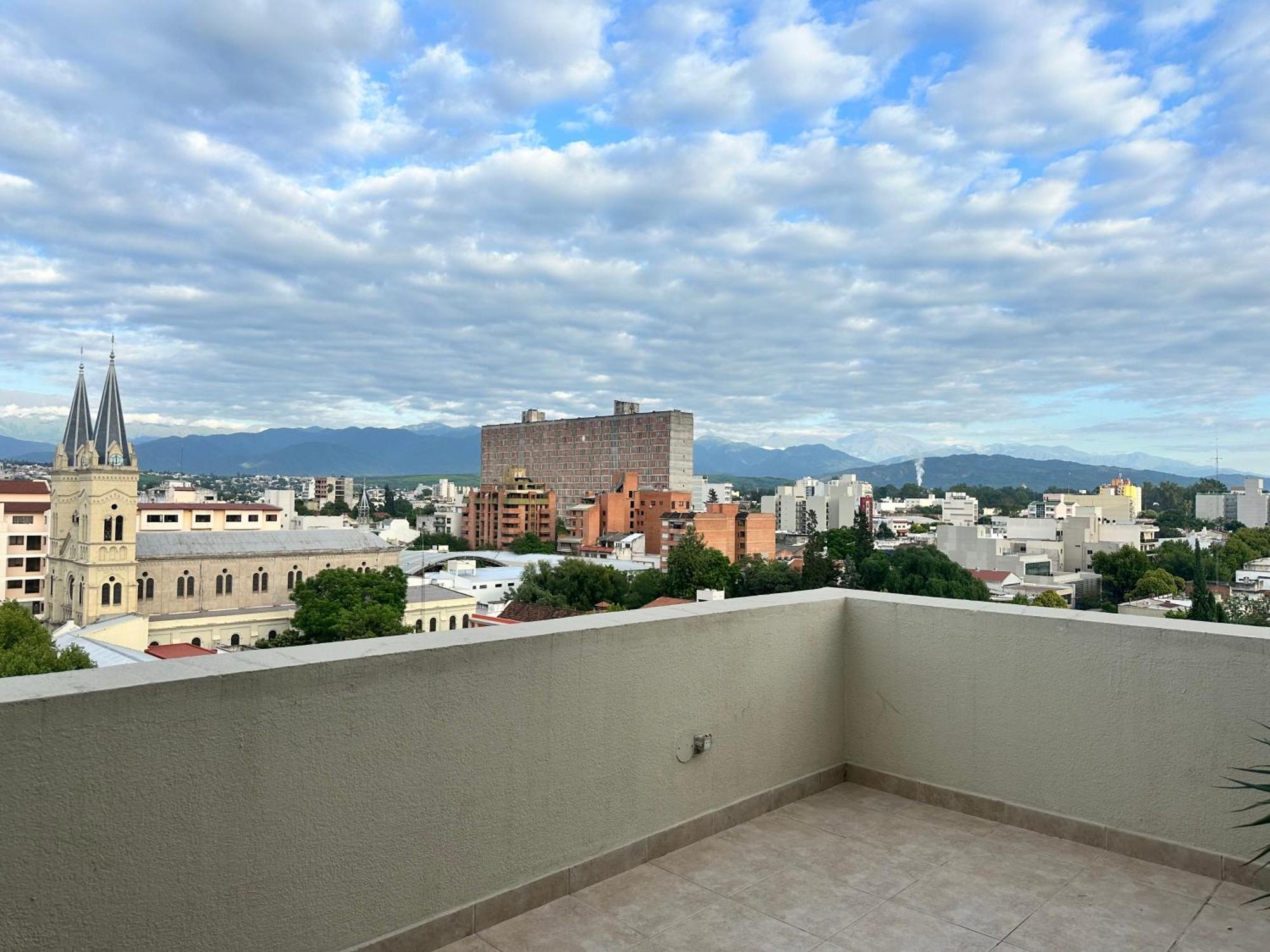 Apartamento Departamento 2 Pisos 3 Hab 4 Banos *