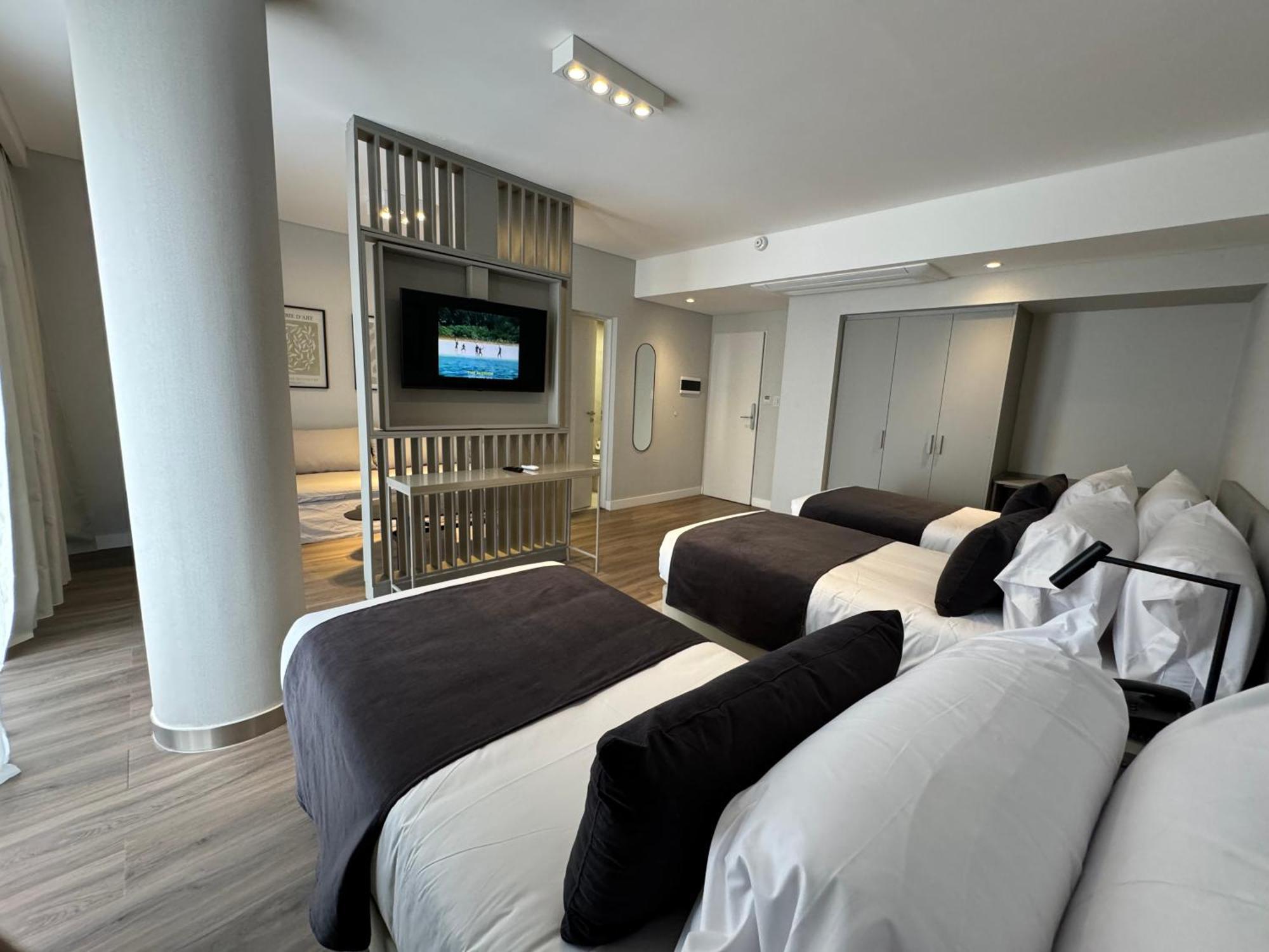 Hotel Guemes &