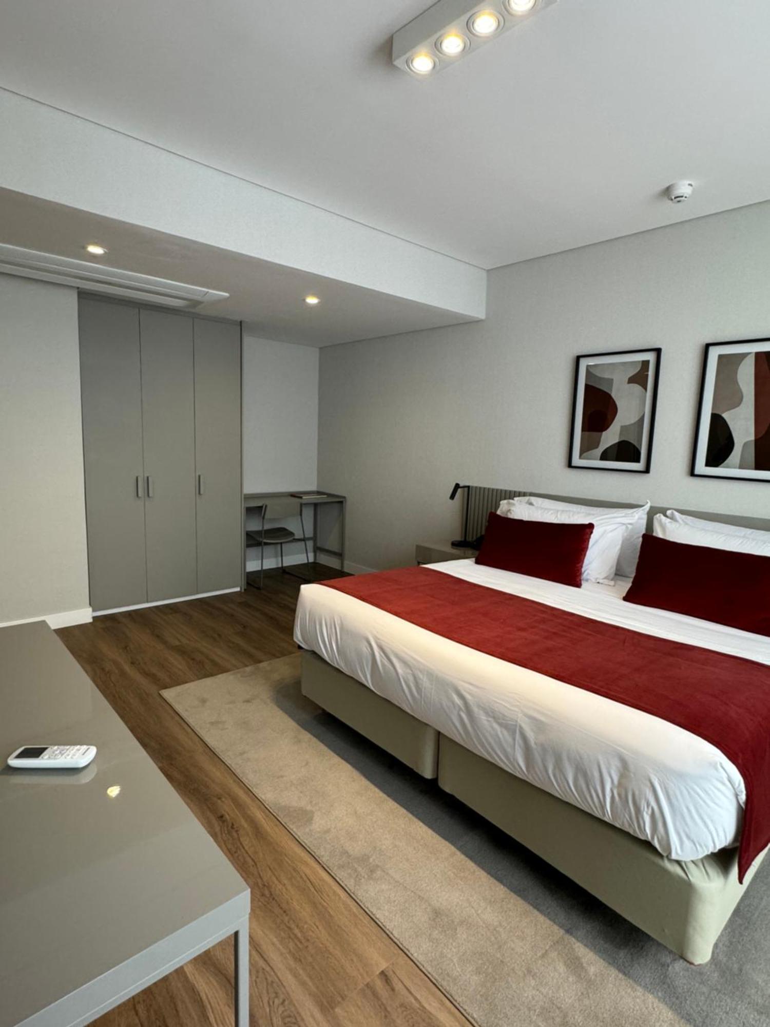Guemes & Hotel 4*