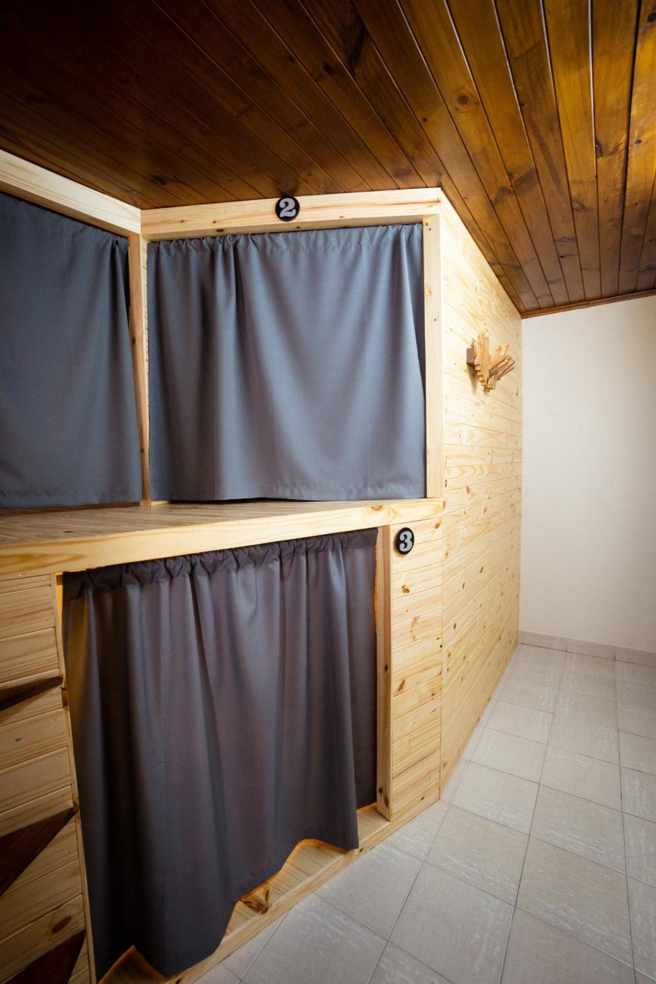 Capsule hotel Lead Pods Salta