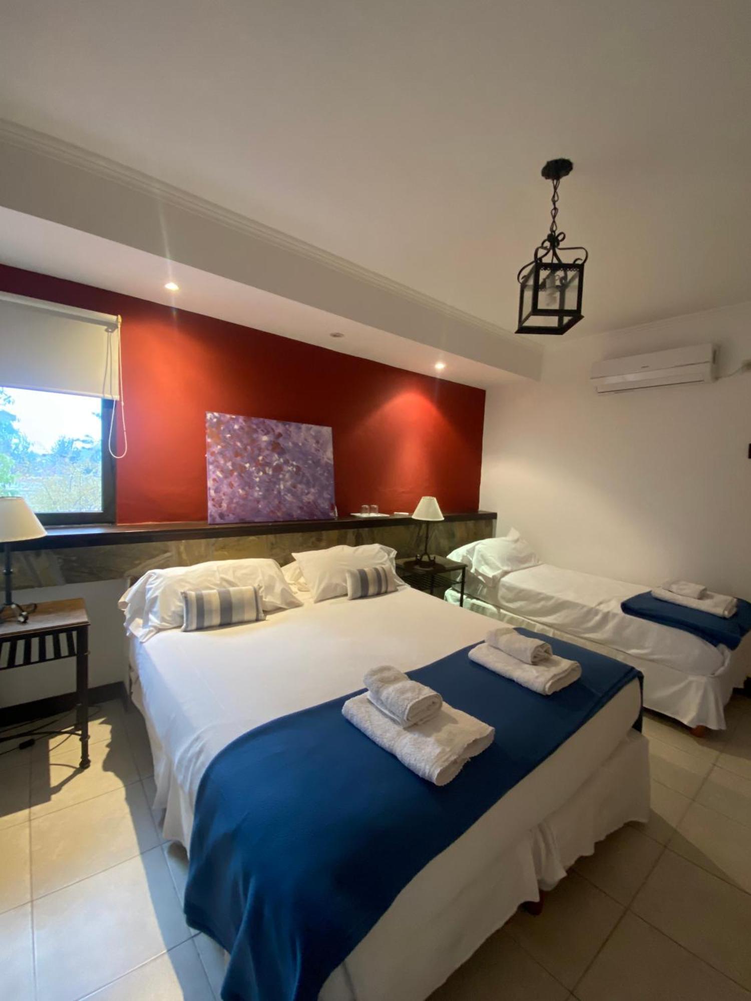 Bed & Breakfast Chirimoyas *