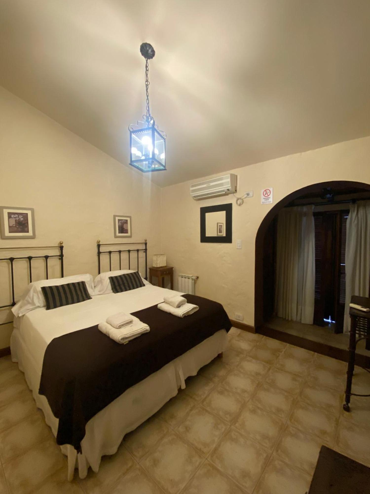 Bed & Breakfast Chirimoyas *