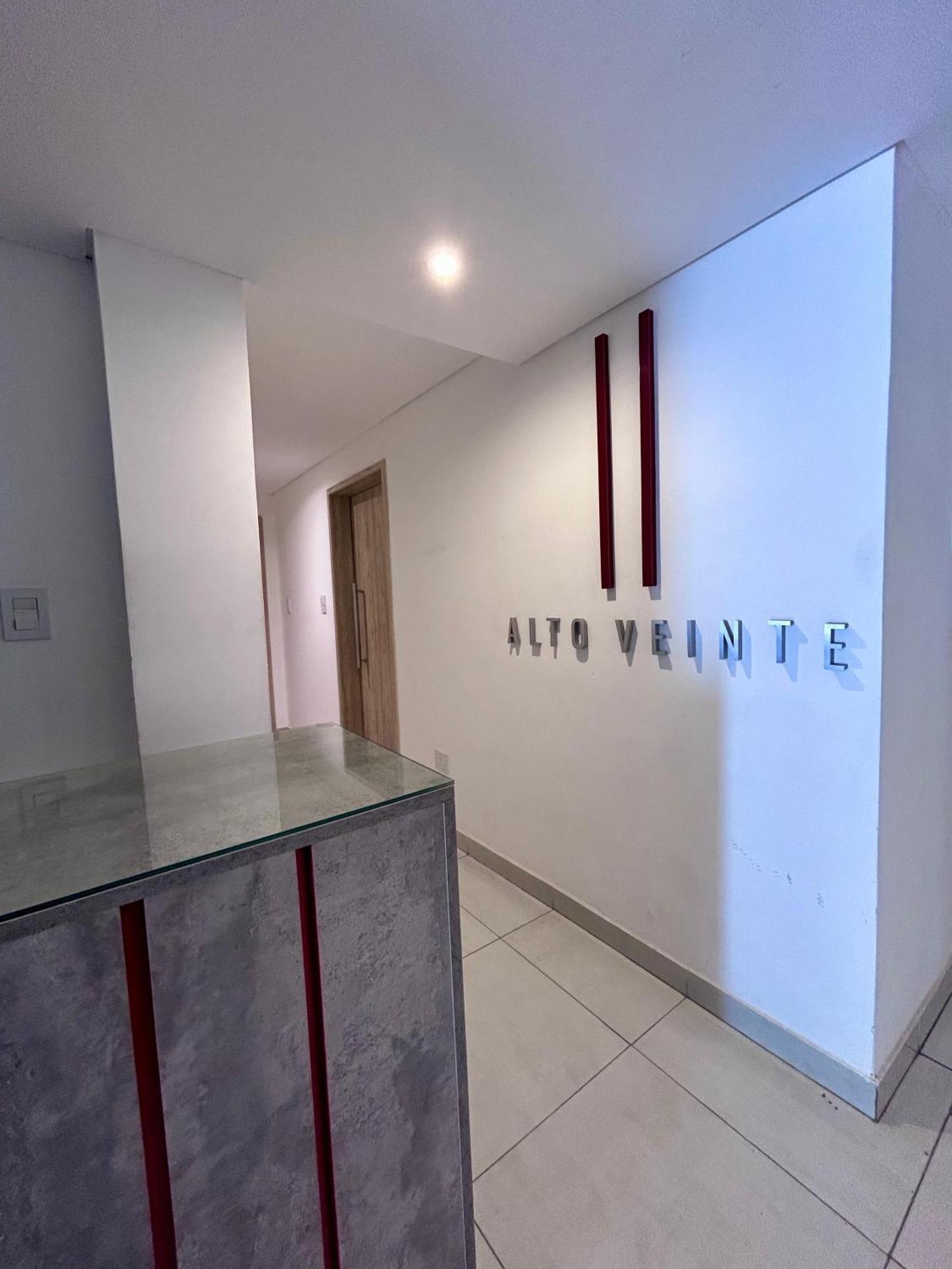 Apartamento Alto Veinte 1