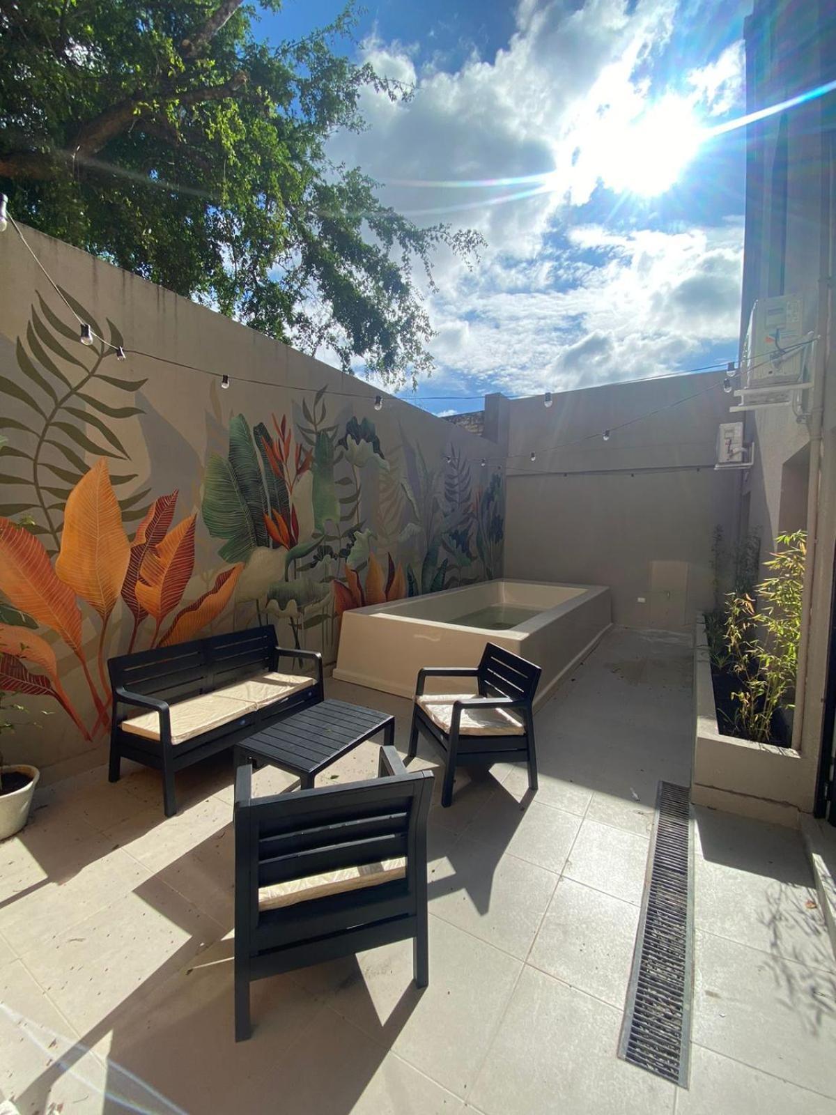 Hotel Caseros 3*
