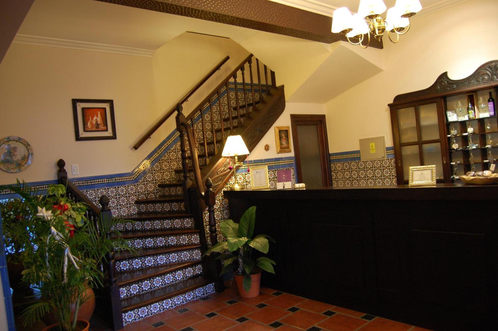 Delvino Boutique