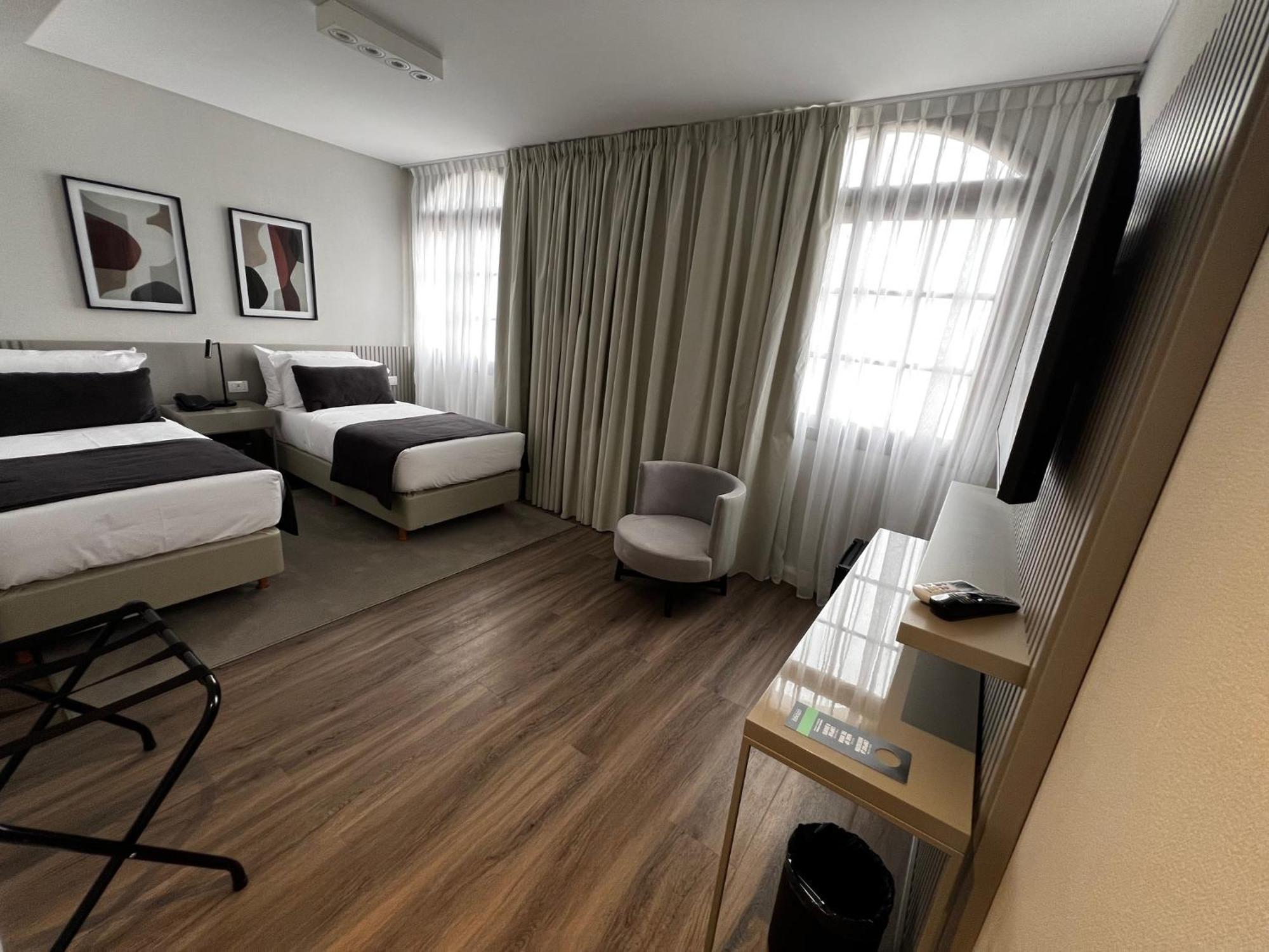 Hotel Guemes & Salta