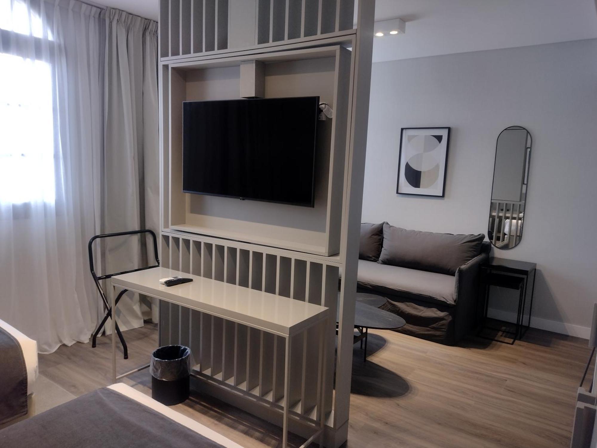 Hotel Guemes &