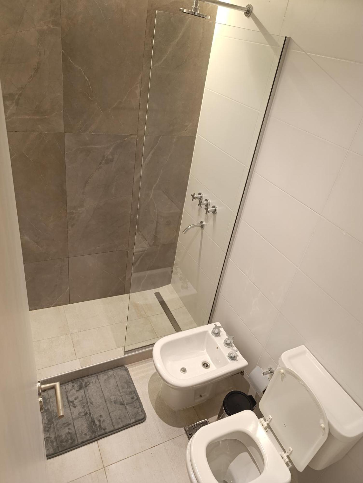 Alcazar Luxury Apartment