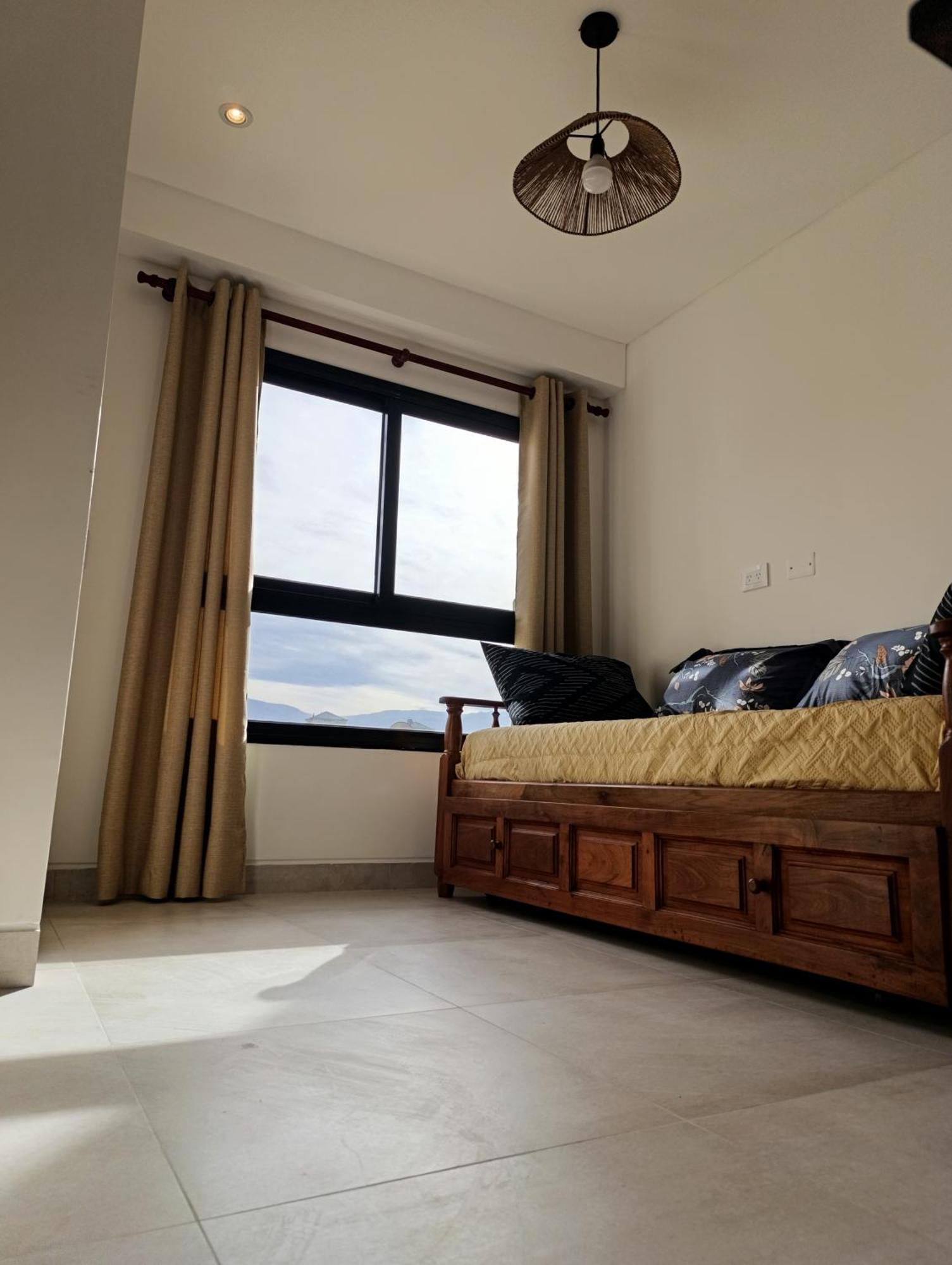 Alcazar Luxury Apartment *
