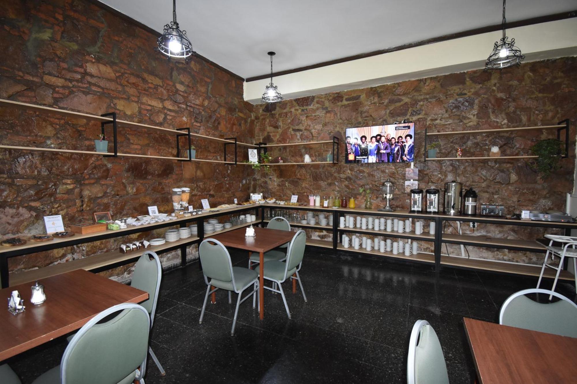 Hotel Plaza 2*