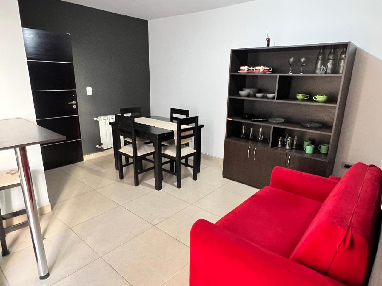 Apartamento Patio De Jazmines Iii *