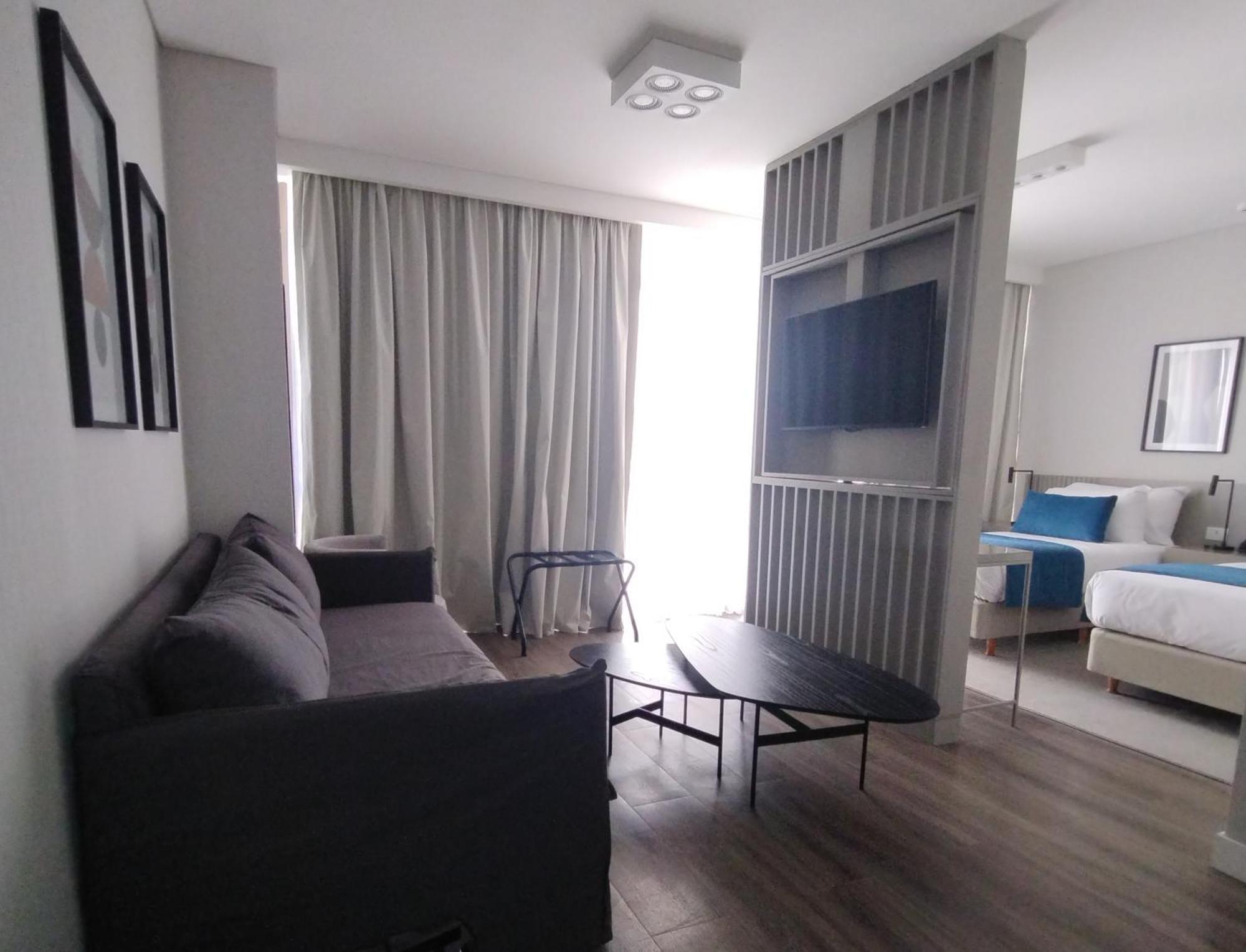Hotel Guemes &