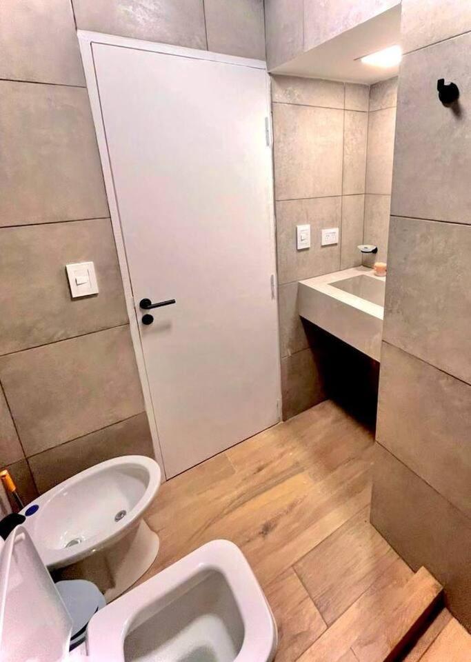 Duplex Boutique Centrico Y Remodelado En Capital Equipado 4 Personas Con 2 A * Salta