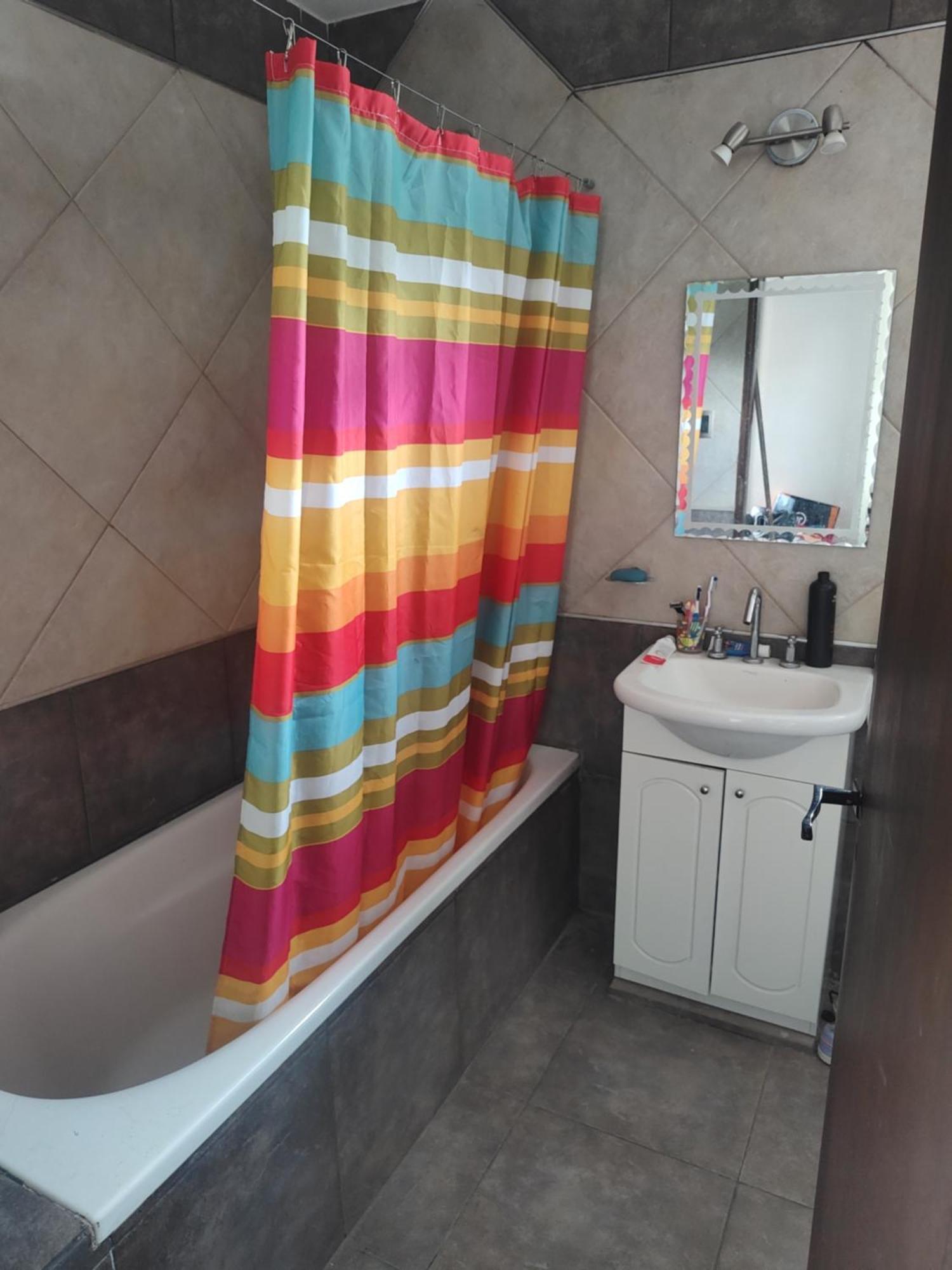 Casa De 2 Pisos, Zona Aeropuerto, 3 Сasa de vacaciones Salta