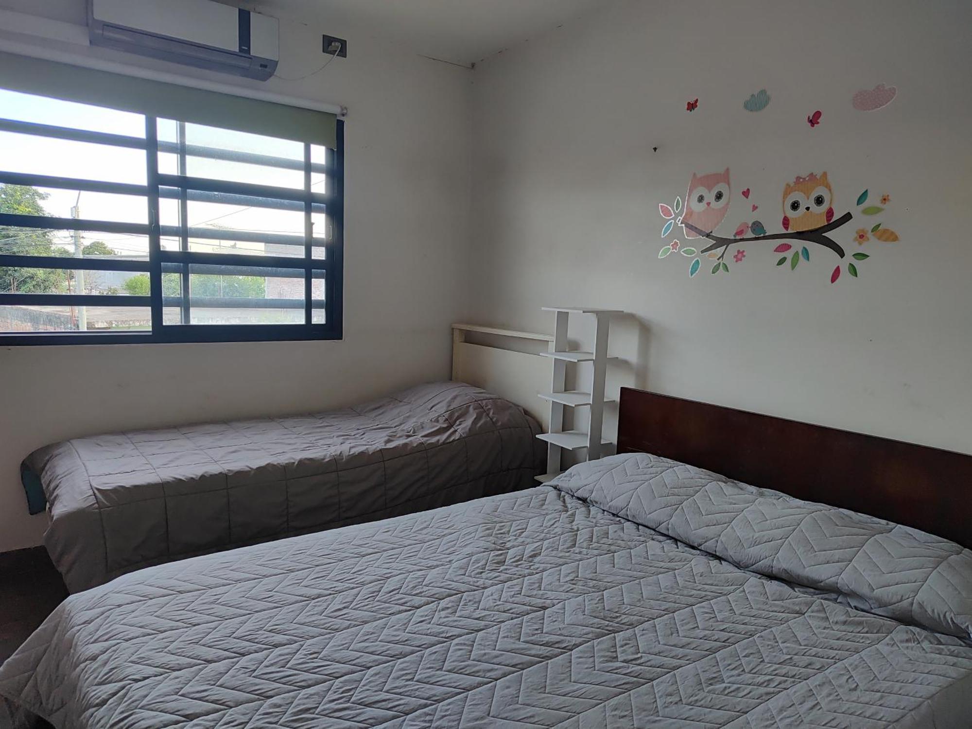 Сasa de vacaciones Casa De 2 Pisos, Zona Aeropuerto, 3