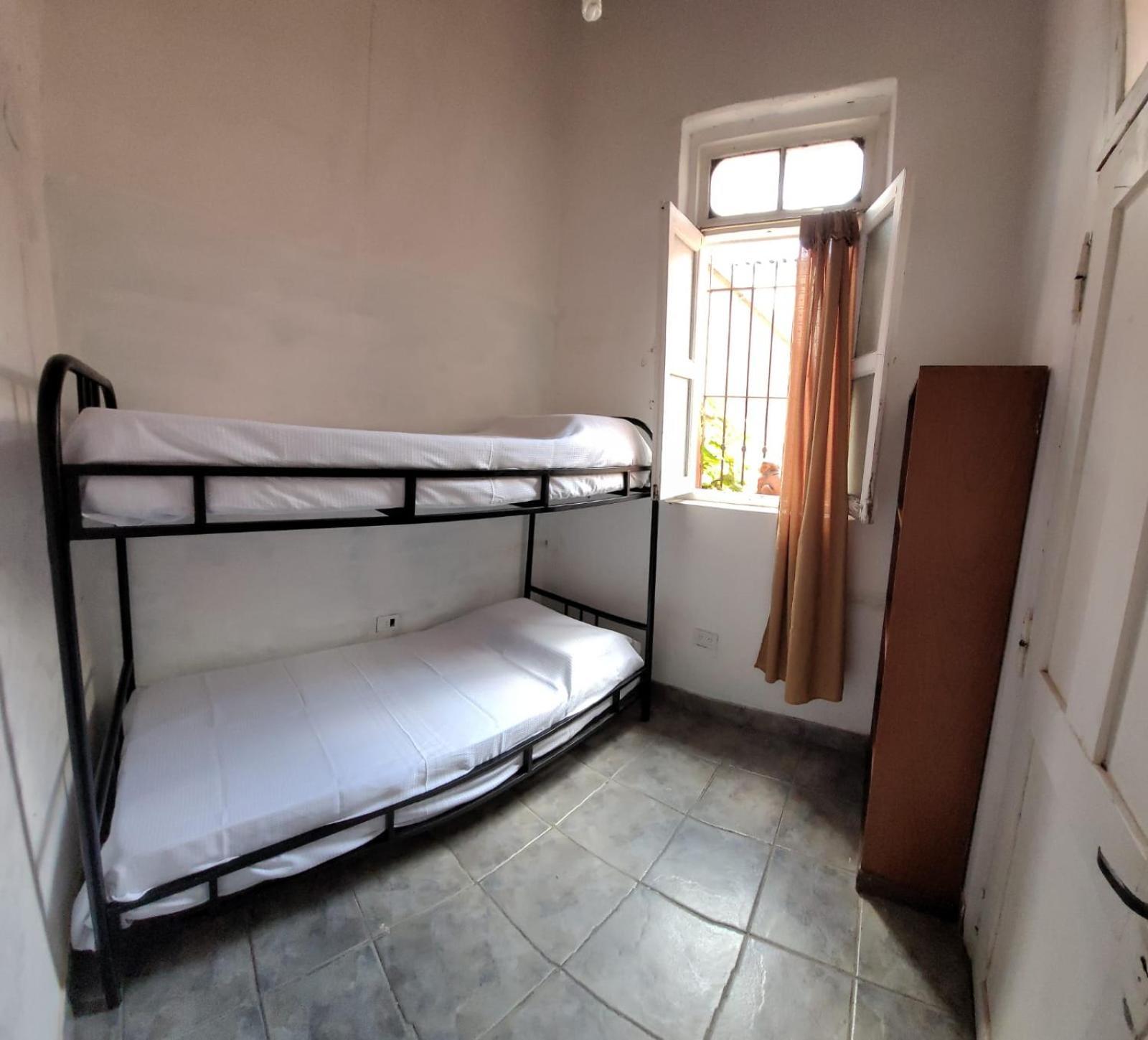 Hostel Urban *