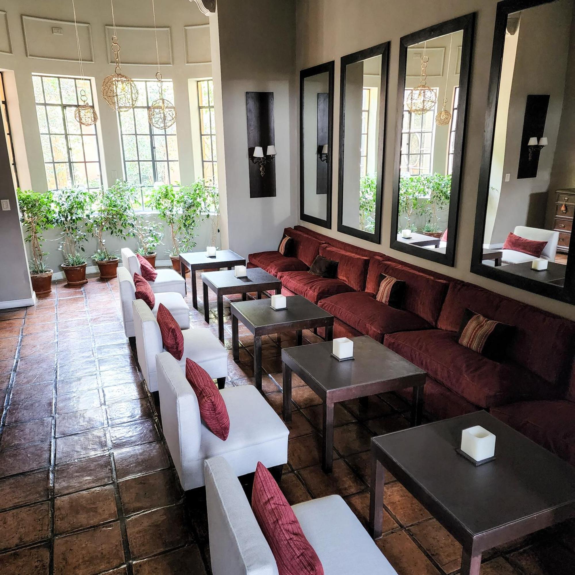 Legado Mitico Boutique Hotel