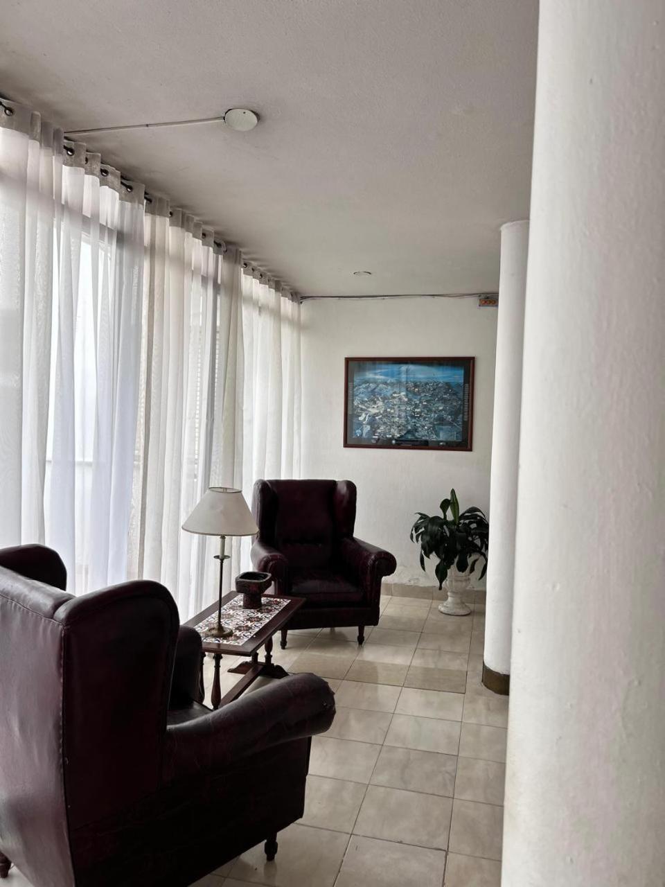 Hotel Continental 2*