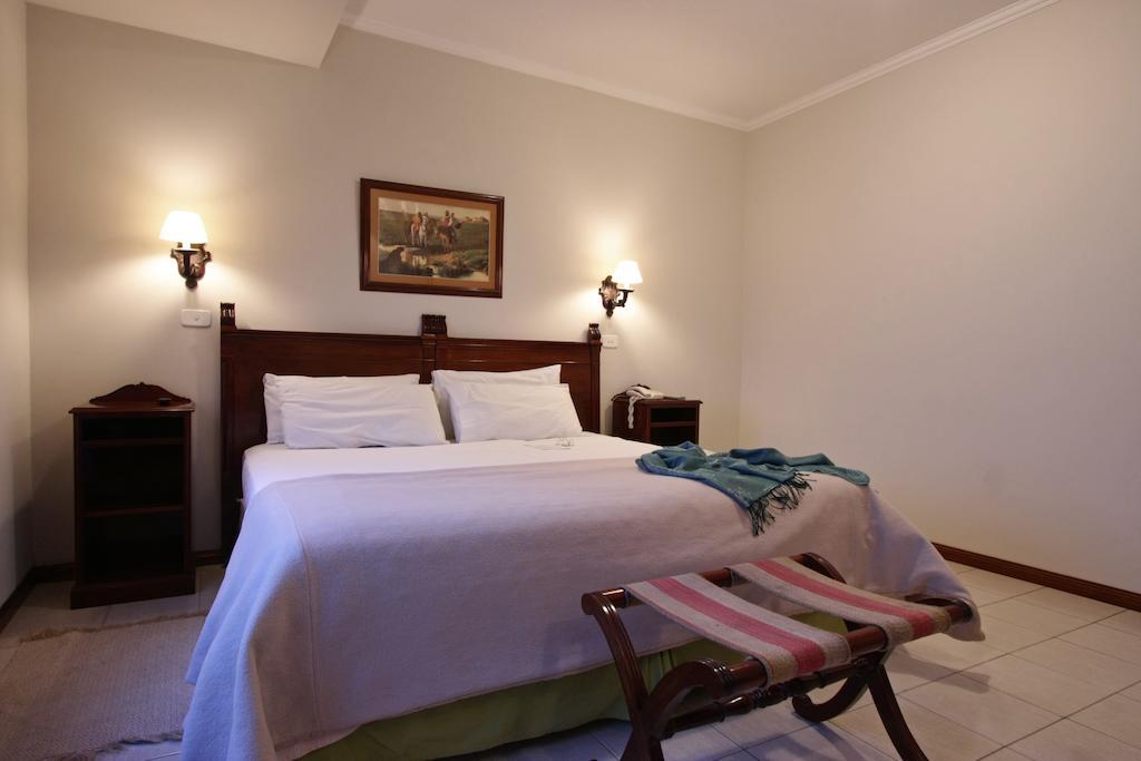 Hotel Plaza De Aljabas
