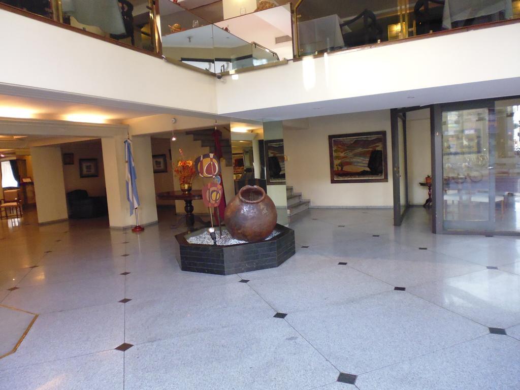 Hotel Provincial Plaza Salta