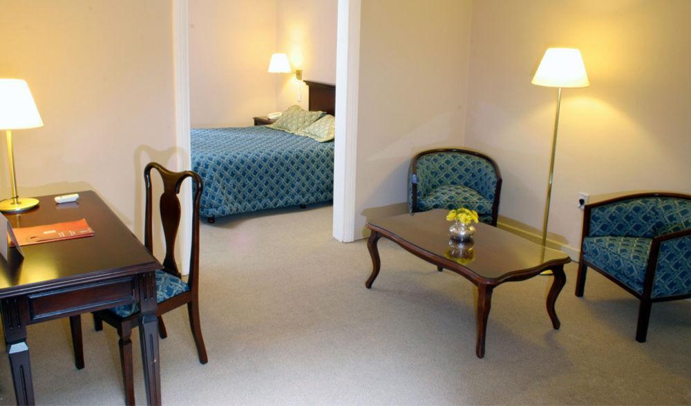 Provincial Plaza 4* Salta