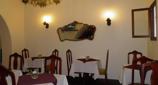 Del Virrey 3*