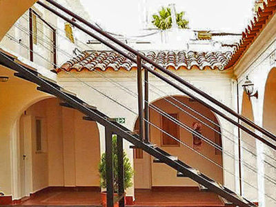 De La Linda Hotel