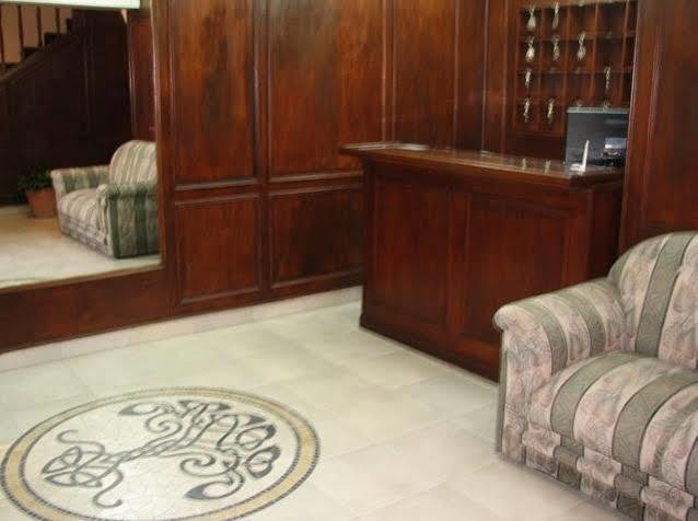 Hotel Marilian Ii